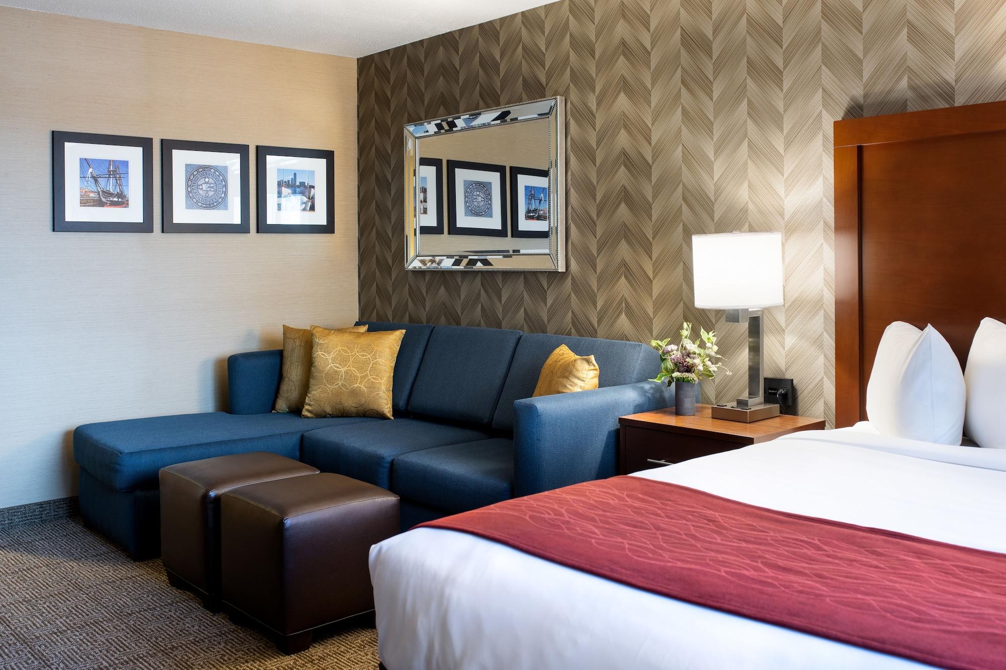 Comfort Inn & Suites Logan International Airport Ревере Екстер'єр фото