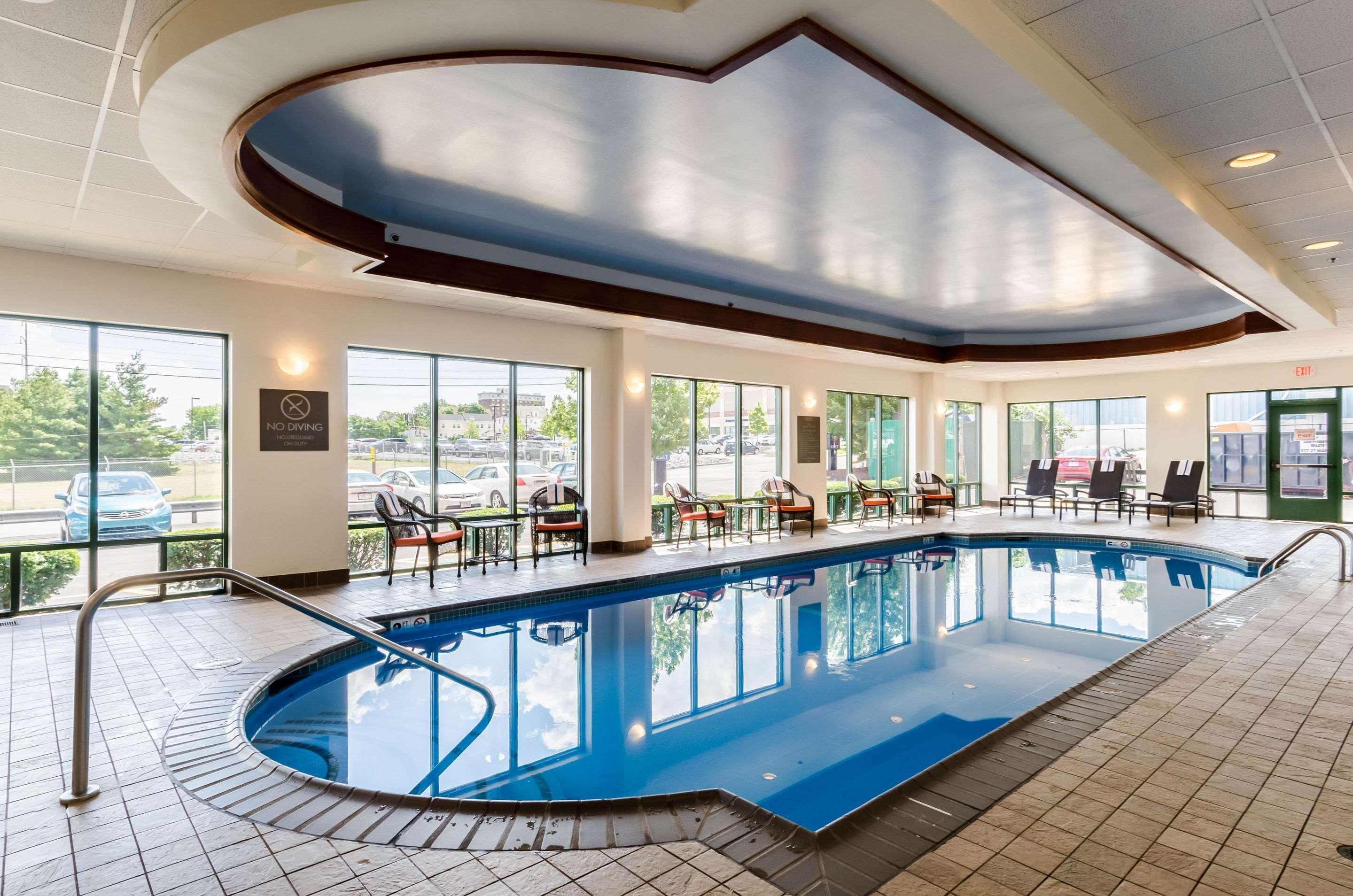 Comfort Inn & Suites Logan International Airport Ревере Екстер'єр фото