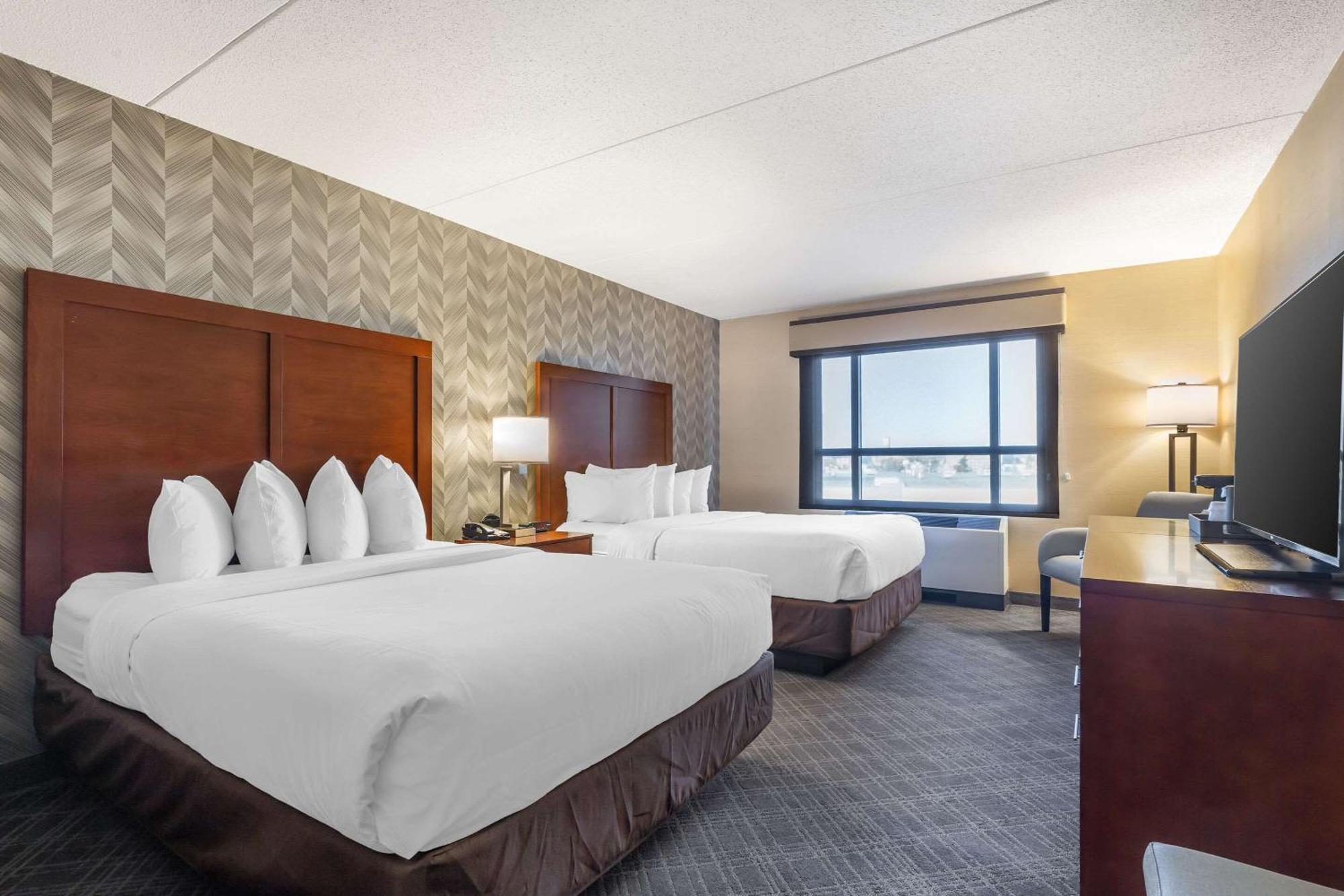 Comfort Inn & Suites Logan International Airport Ревере Екстер'єр фото